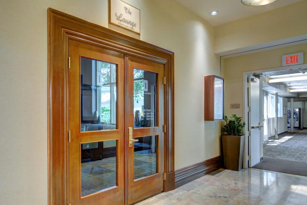 Mgm Signature-22-611 Strip View Jacuzzi Studio Λας Βέγκας Εξωτερικό φωτογραφία