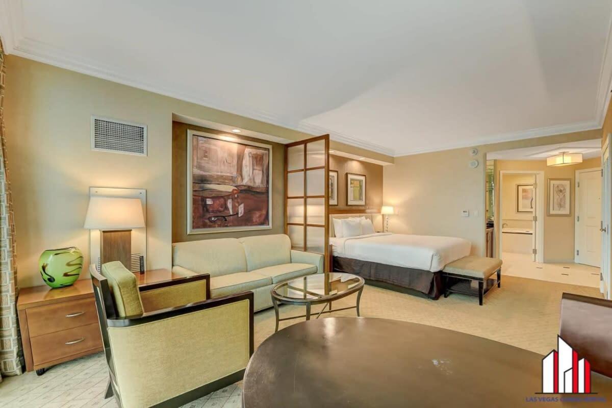 Mgm Signature-22-611 Strip View Jacuzzi Studio Λας Βέγκας Εξωτερικό φωτογραφία